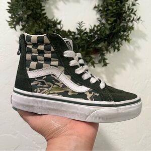 Green and White High-Top Sneakers Toddler High Top Vans size 11c